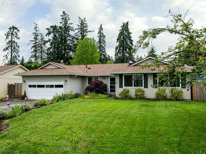 Property Photo:  6550 SW 203rd Ave  OR 97078 