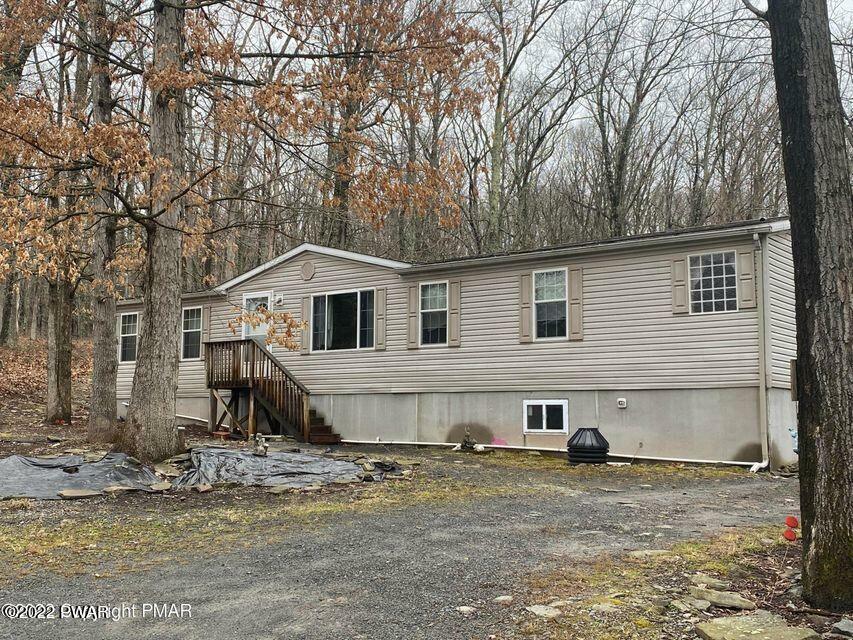 Property Photo:  22 Lakefront Drive  PA 18428 