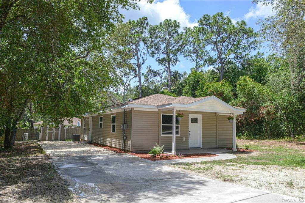 Property Photo:  3280 E Michael Street  FL 34453 