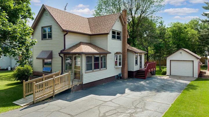 517 South Howard St  Princeton WI 54968 photo