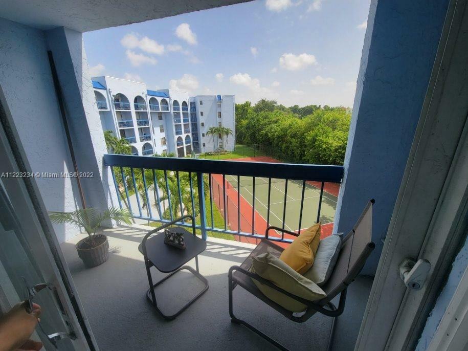 Property Photo:  9440 Fontainebleau Blvd 415  FL 33172 