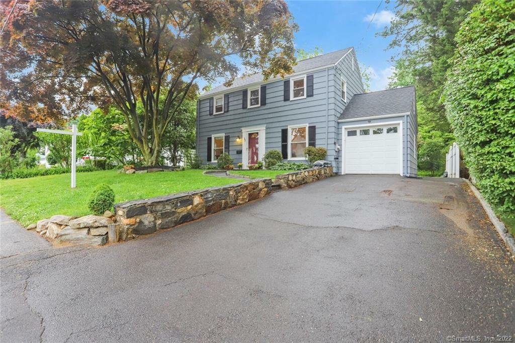 Property Photo: 33 8th Street CT 06905