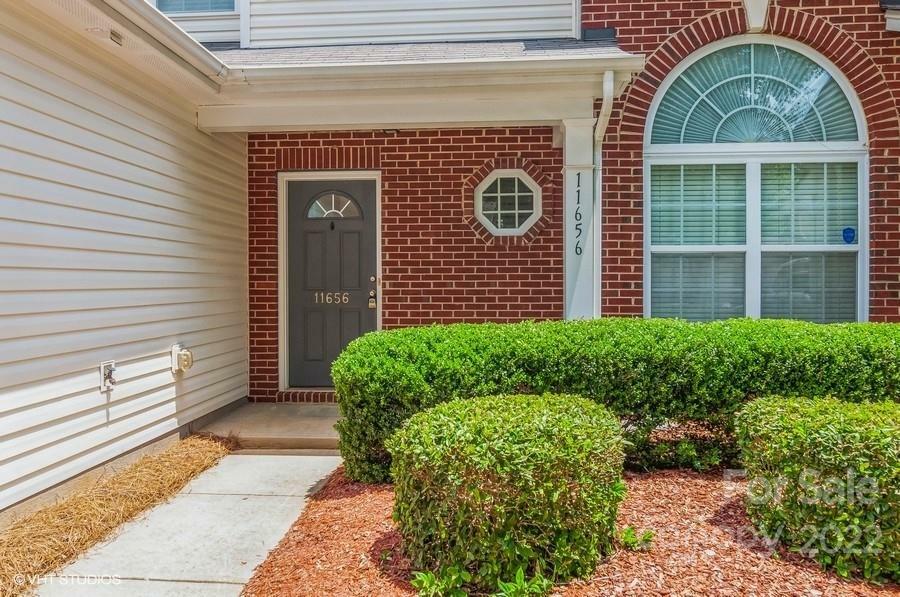 Property Photo: 11656 Stockdale Court NC 28134