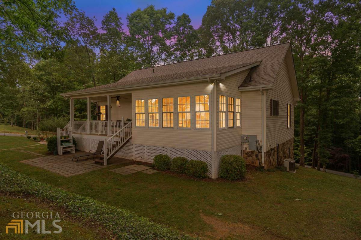 Property Photo:  22 Carson Cove Road  GA 30540 