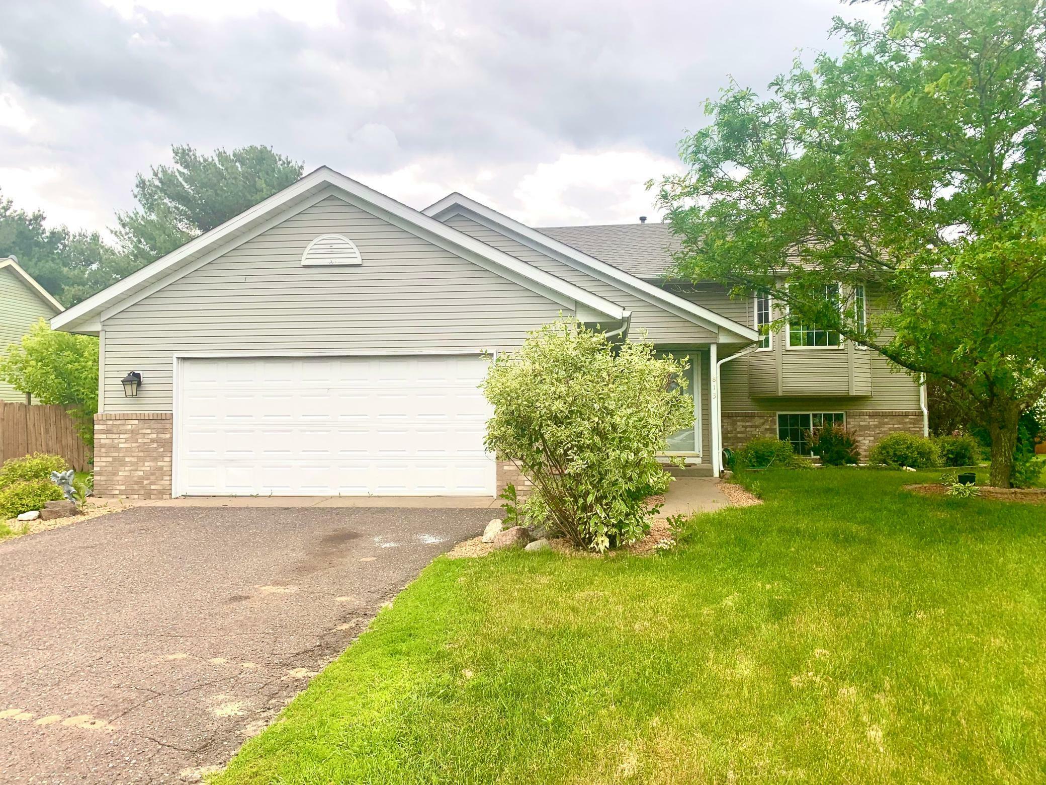 Property Photo:  813 Dogwood Street SW  MN 55040 