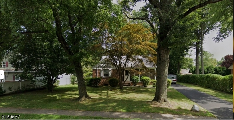Property Photo: 1283 Rahway Ave NJ 07090