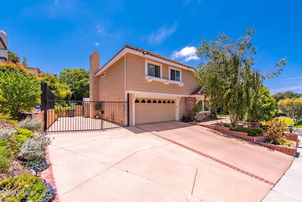 Property Photo:  3178 Rikkard Drive  CA 91362 