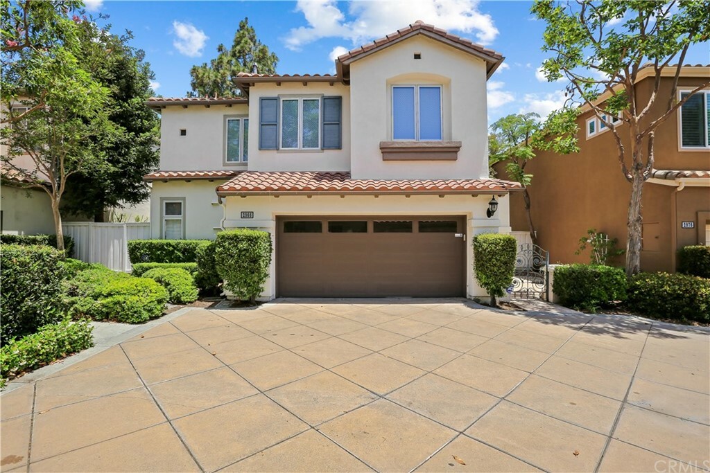 Property Photo:  2966 W Snead Place  CA 92782 