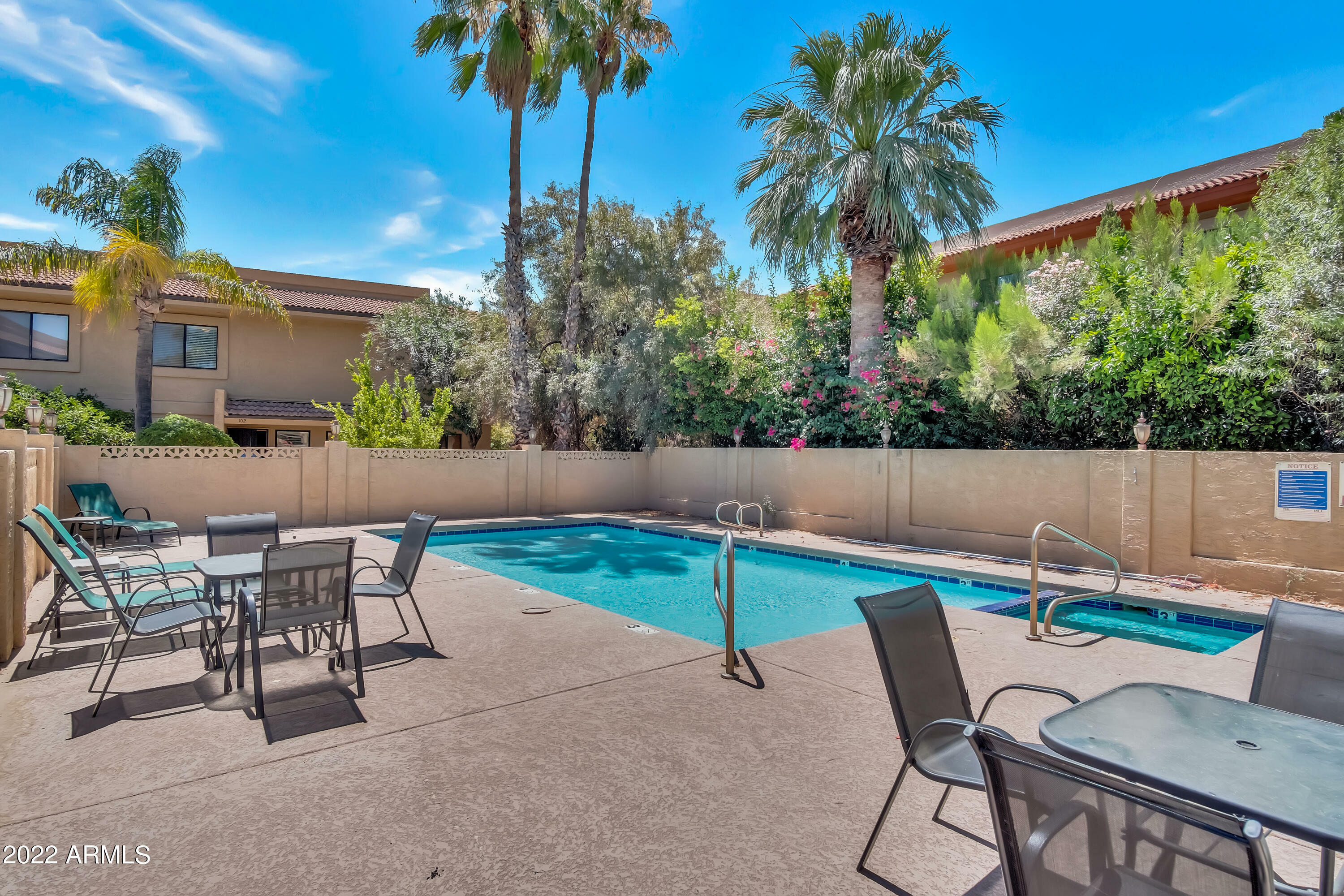 Property Photo:  12627 N La Montana Drive 102  AZ 85268 