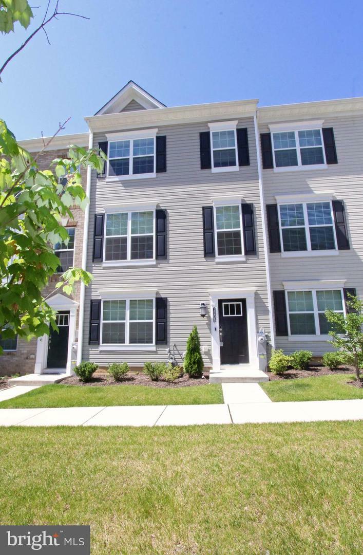 Property Photo:  1208 Campbell Boulevard  MD 21220 