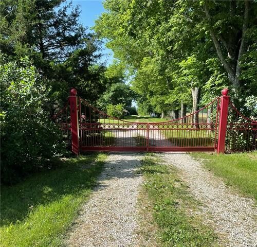 Property Photo: 546 NW County Road Uu N/A MO 64019