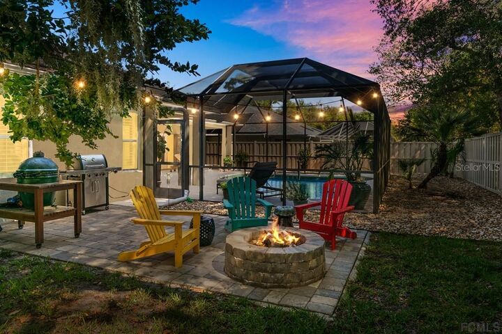 Property Photo: 20 Fulton Place FL 32137