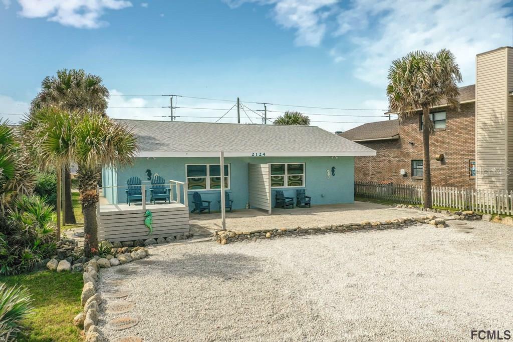 Property Photo:  2124 Ocean Shore Boulevard  FL 32136 