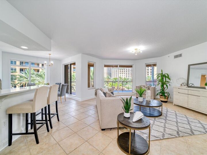 Property Photo: 521 Mandalay Avenue 401 FL 33767