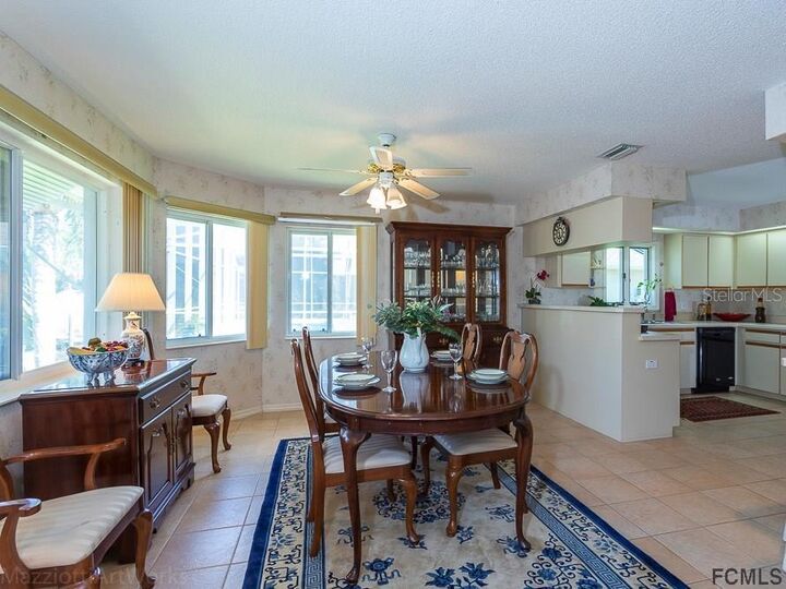 Property Photo:  6 Criston Court  FL 32137 