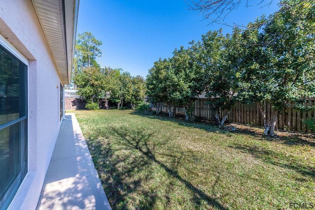Property Photo: 19 Evansmill Lane FL 32164