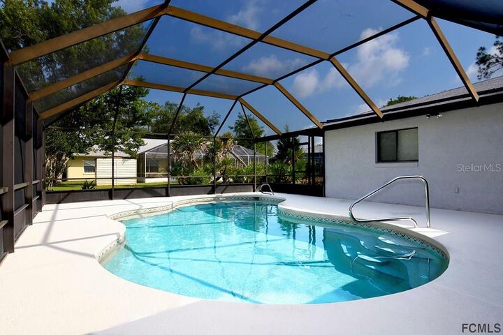 Property Photo:  14 Westford Lane  FL 32164 