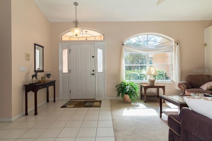 Property Photo:  10 Wilden Place  FL 32164 