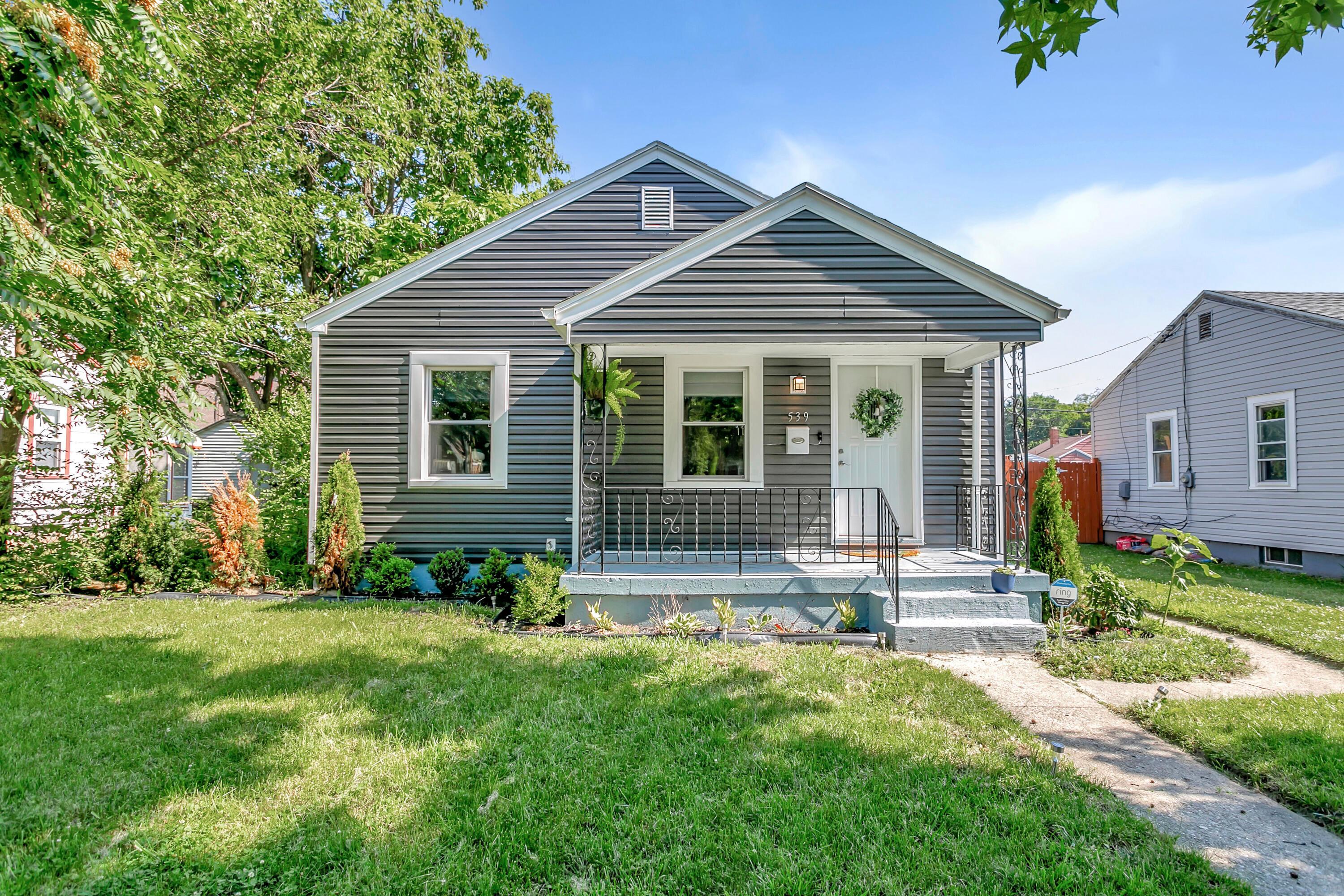 539 W Stewart Street  Dayton OH 45417 photo