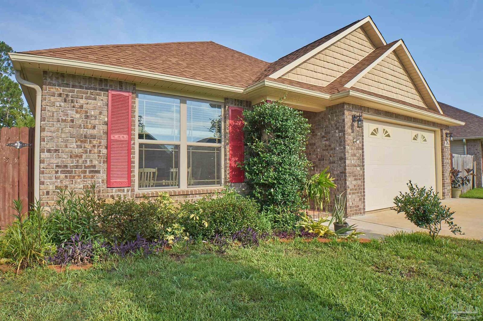 Property Photo:  10736 Trailblazer Way  FL 32506 