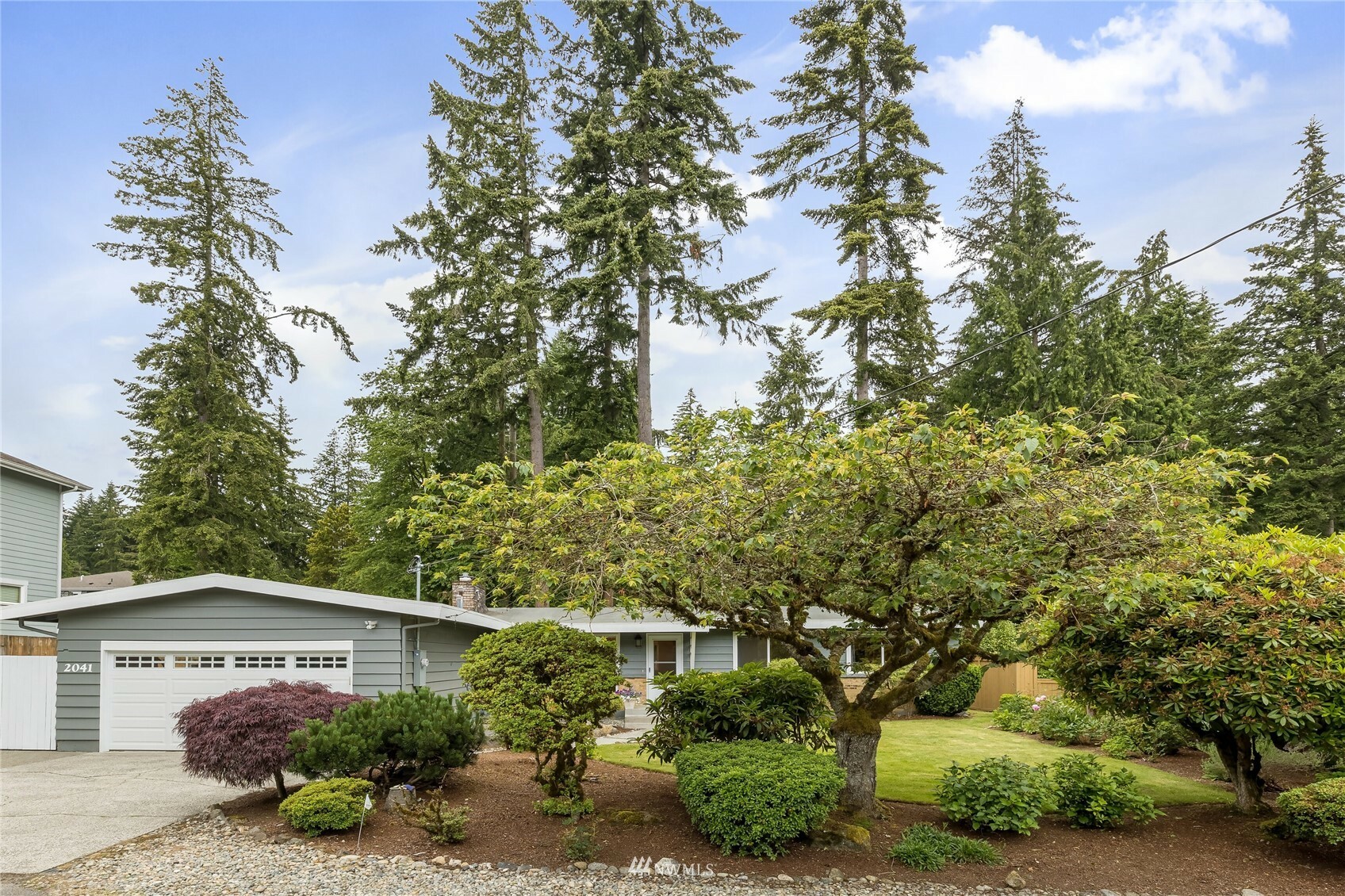 Property Photo:  2041 153rd Avenue SE  WA 98007 