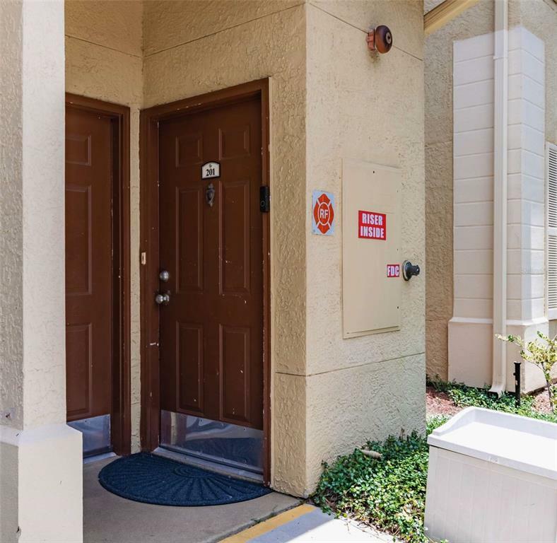 Property Photo:  825 Grand Regency Pointe 201  FL 32714 