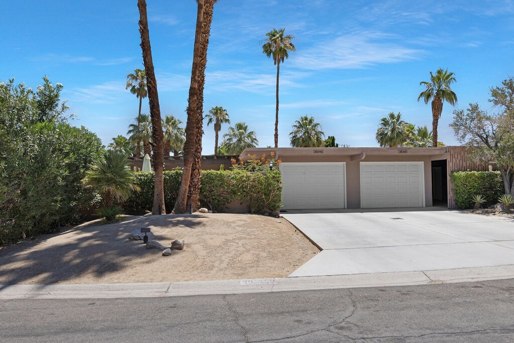 Property Photo: 46446 Ryway Place CA 92260