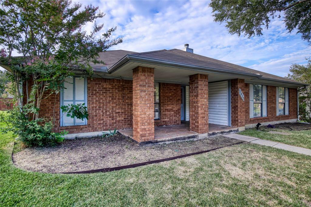 Property Photo:  1517 Winter Park Lane  TX 75077 