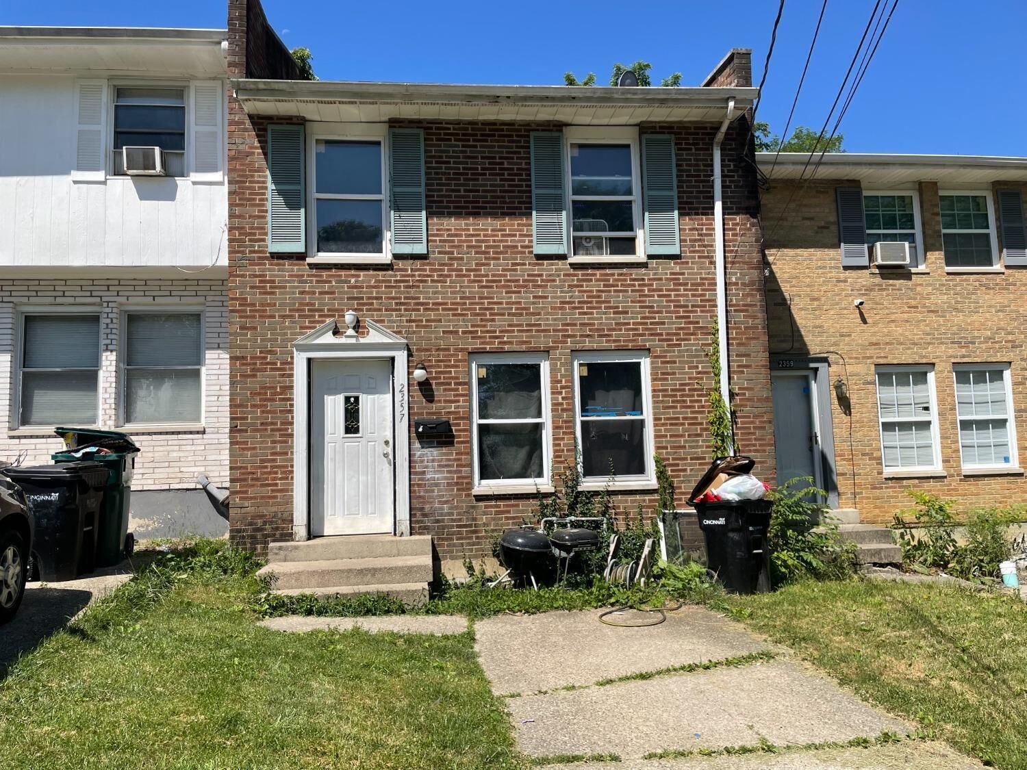 Property Photo:  2357 Henrianne Ct  OH 45225 