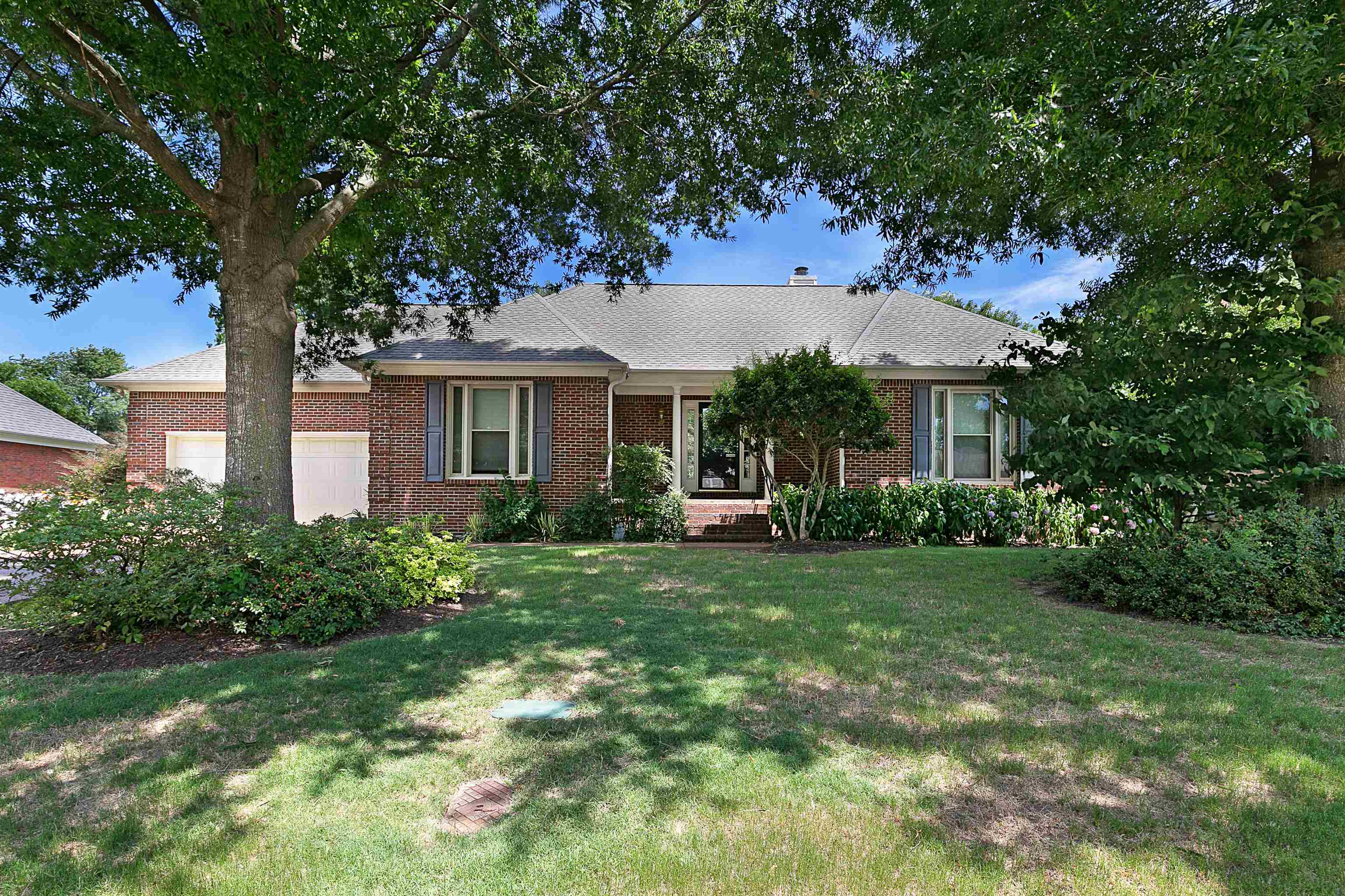 Property Photo:  136 Windale Drive  TN 38305-2064 