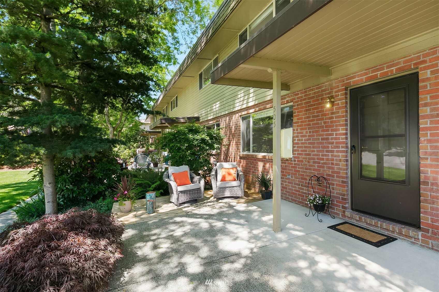 Property Photo:  3834 175th Avenue NE C505  WA 98052 