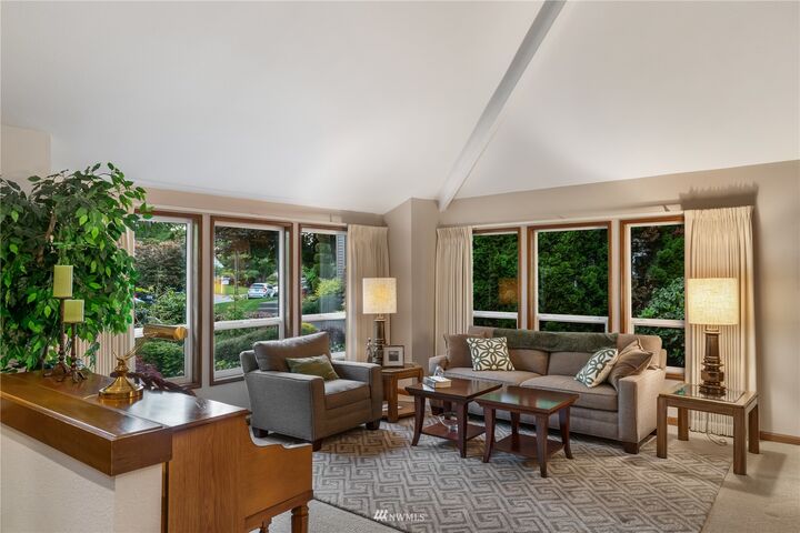 Property Photo:  14926 SE 183rd Street  WA 98058 