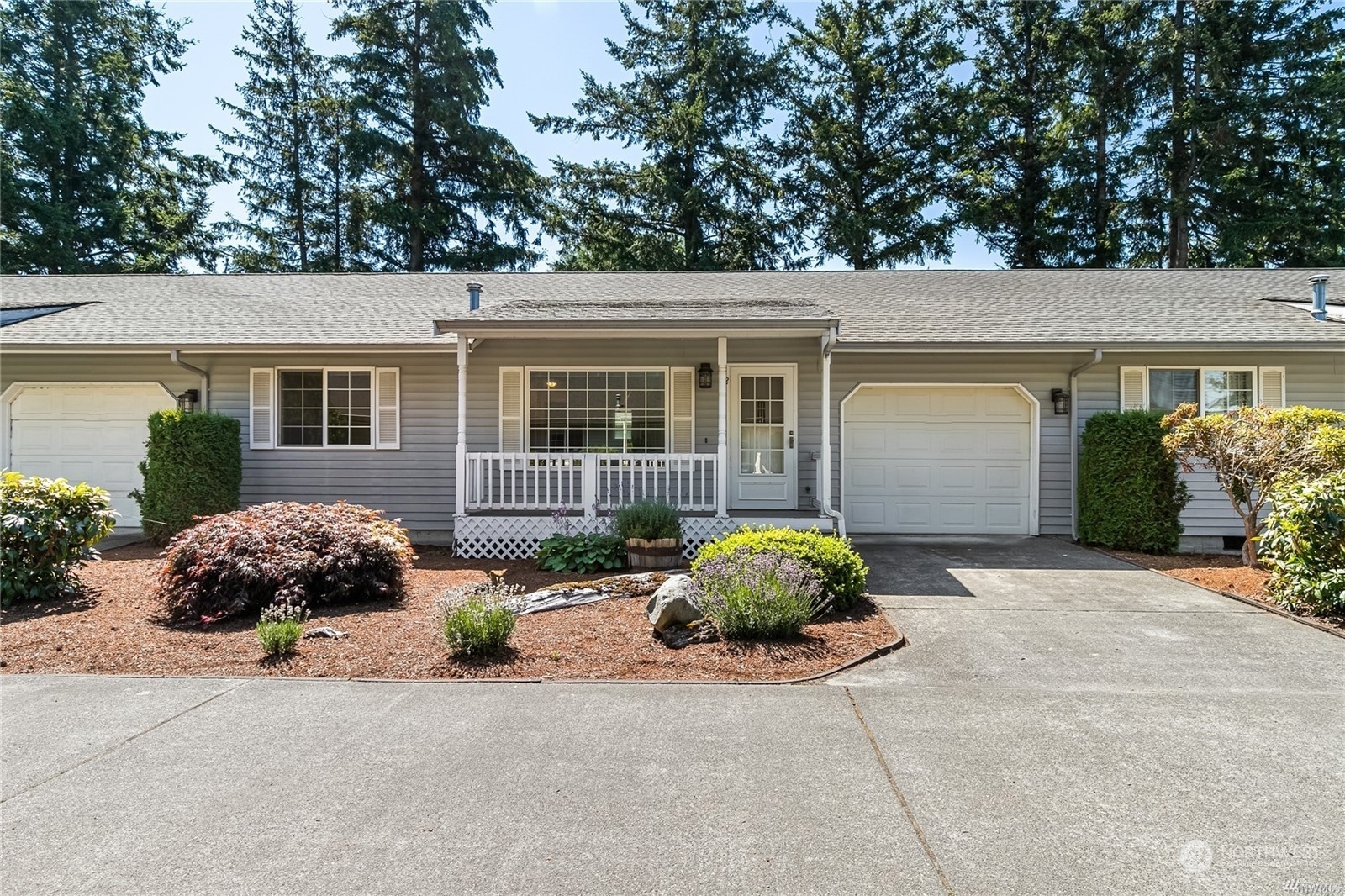 Property Photo:  312 W 2nd Street 4  WA 98276 