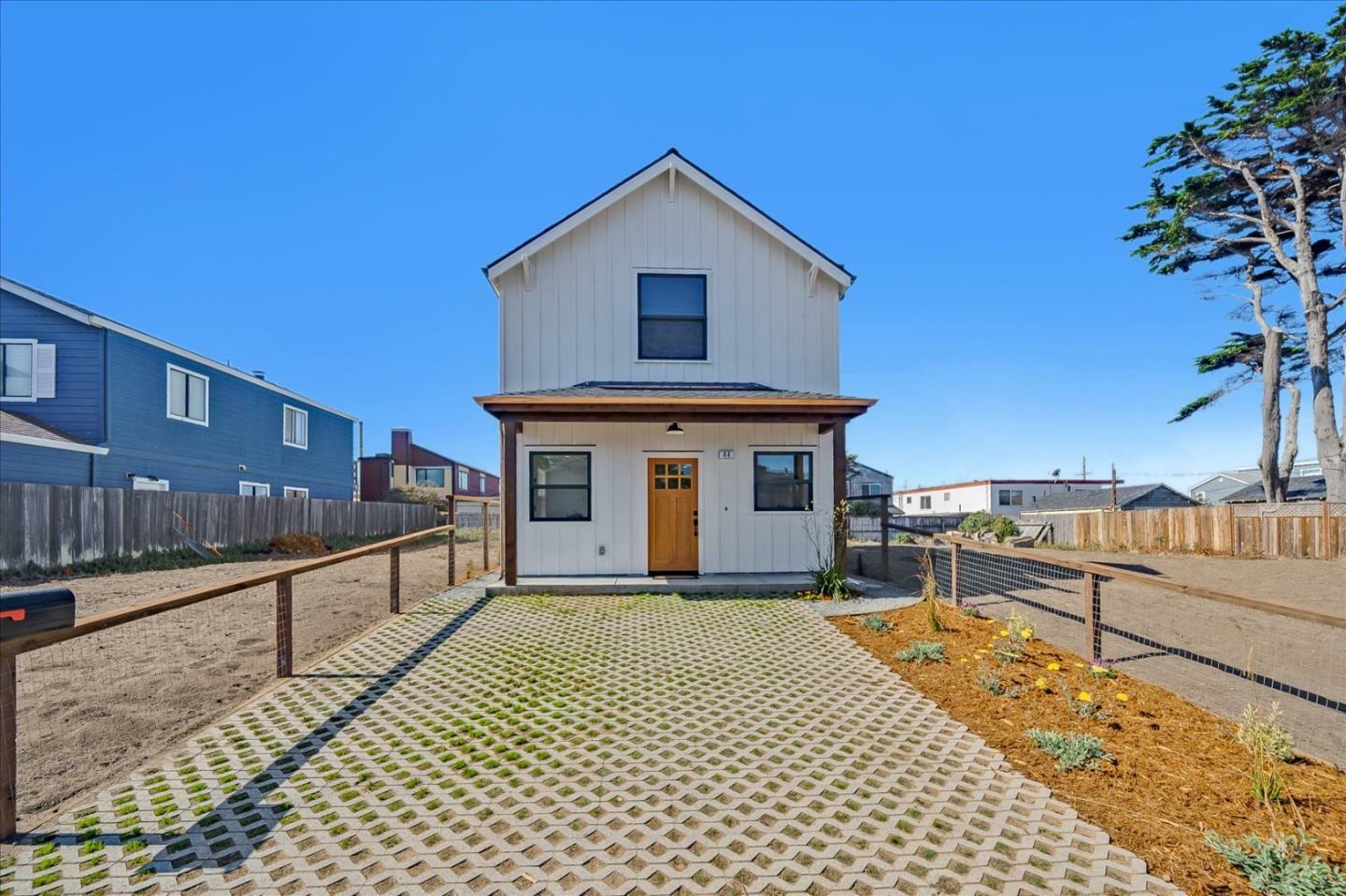 Property Photo: 44 Salada Avenue CA 94044