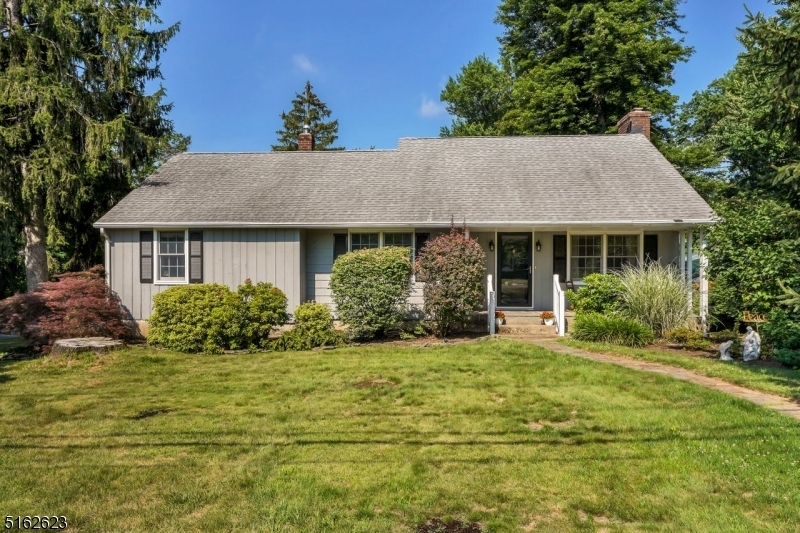 Property Photo:  84 Northfield Rd  NJ 07946 