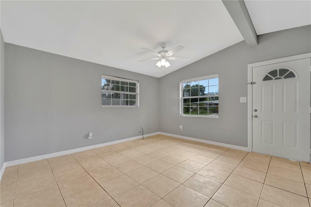 Property Photo: 3919 Longhorn Drive FL 34233