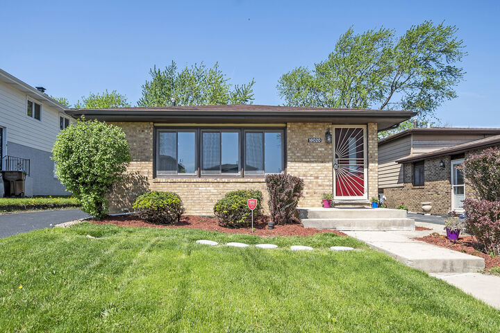 18020 Juneway Court  Country Club Hills IL 60478 photo