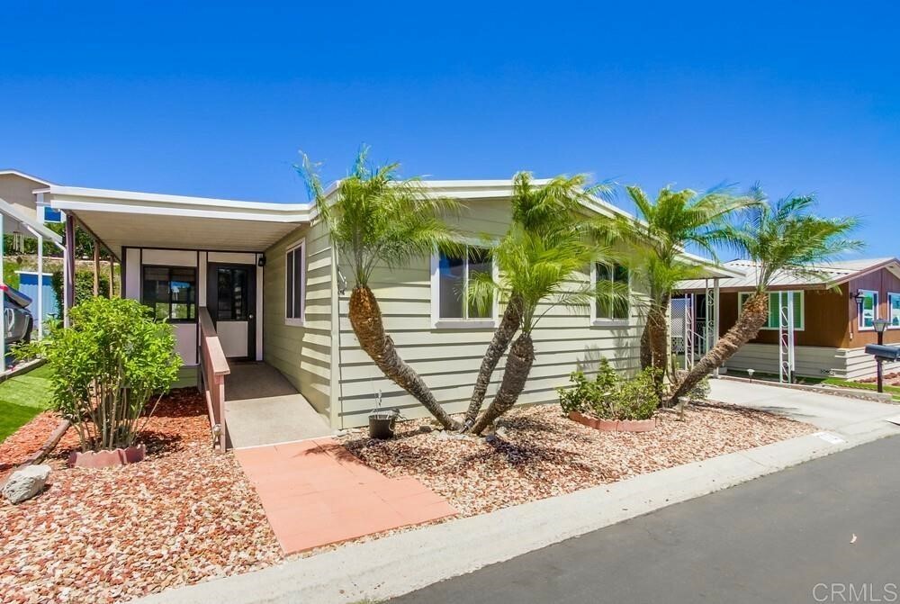 Property Photo:  3535 Linda Vista Dr 112  CA 92078 
