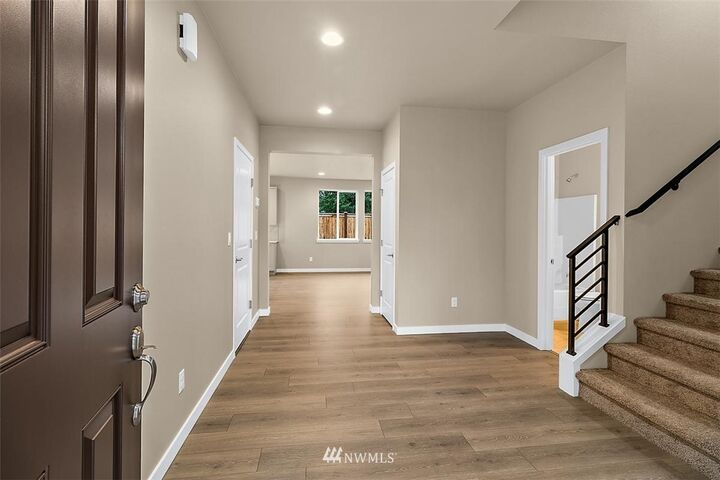 Property Photo:  11112 71st Avenue Ct E  WA 98373 