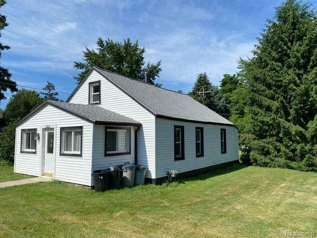 Property Photo: 3285 Maple Ridge Avenue MI 48356