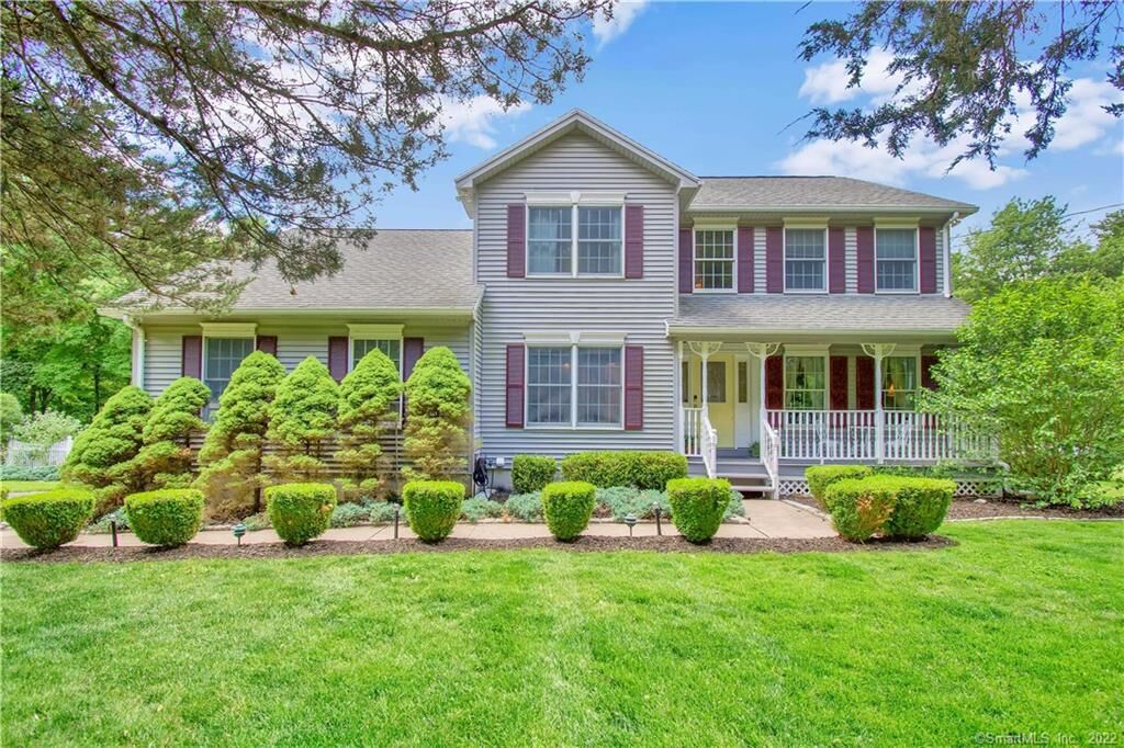 Property Photo:  109 Litchfield Turnpike  CT 06524 