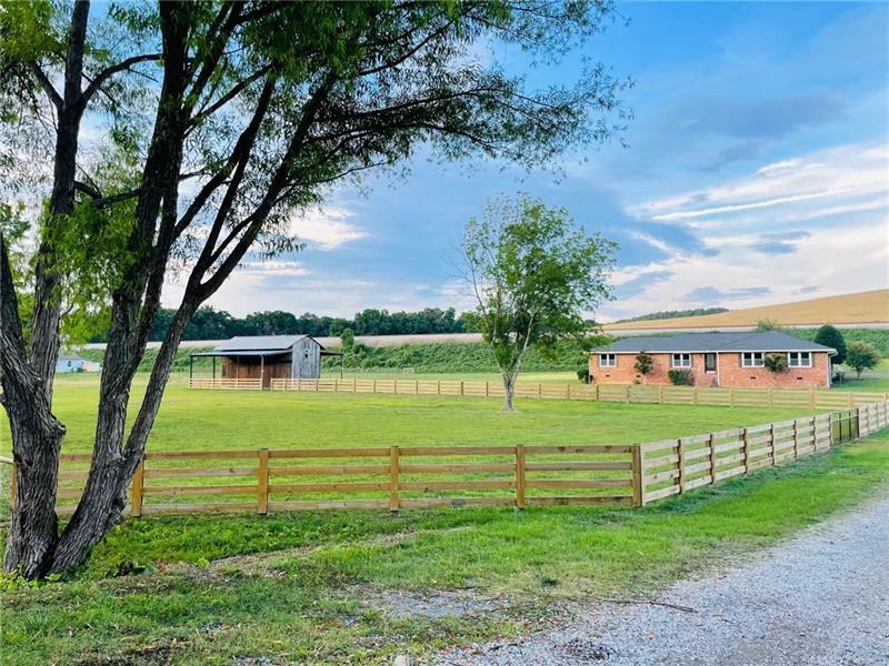 Property Photo:  180 Hall Station Road  GA 30145 