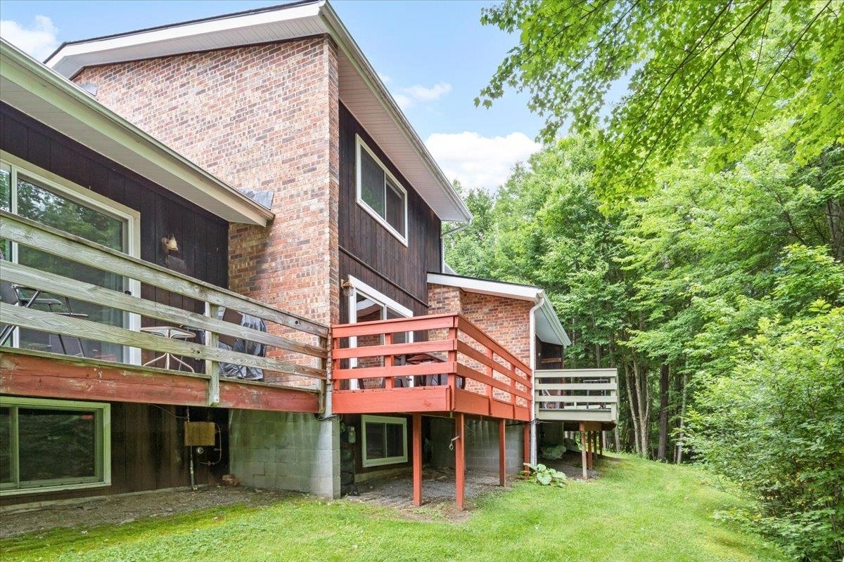 Property Photo:  233 Fox Hill Road 44  VT 05672 