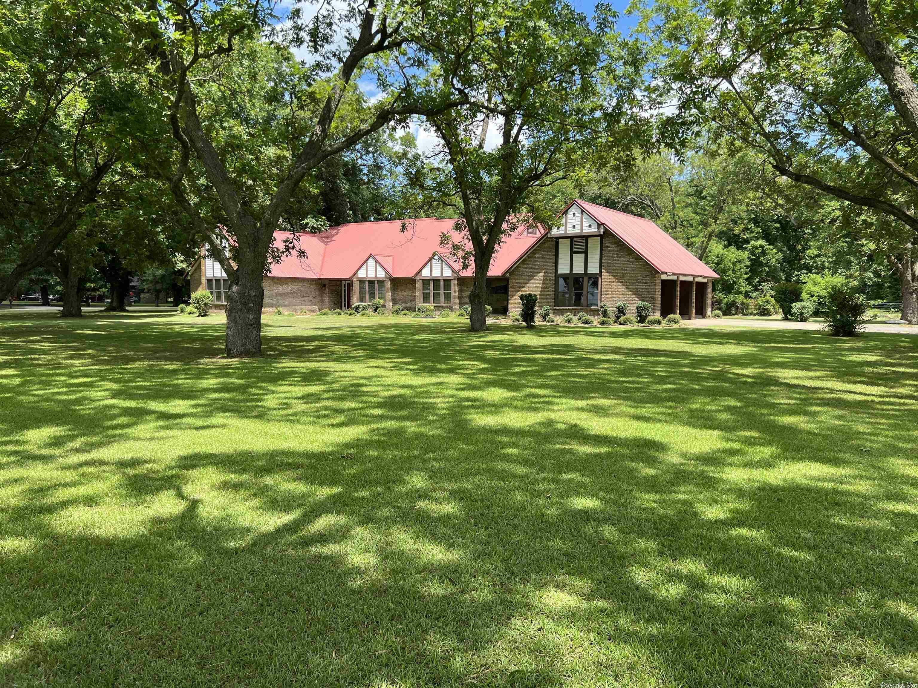 Property Photo:  407 Osborn  AR 71601 