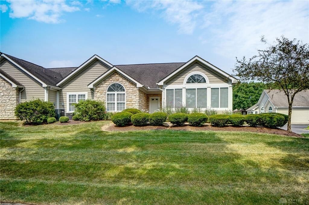 Property Photo: 34 Edinburgh Village Drive OH 45458