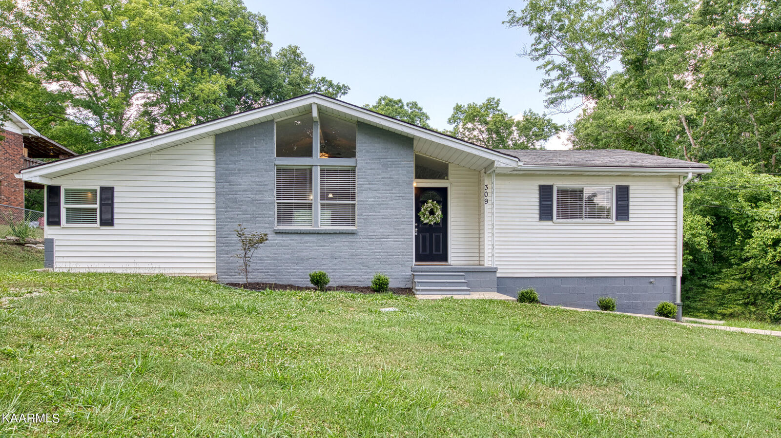 Property Photo: 309 Bob Smith Lane TN 37924