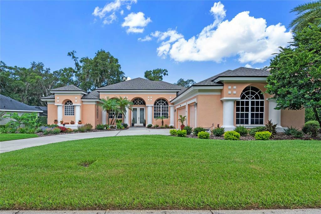 Property Photo:  1210 Lexington Parkway  FL 32712 