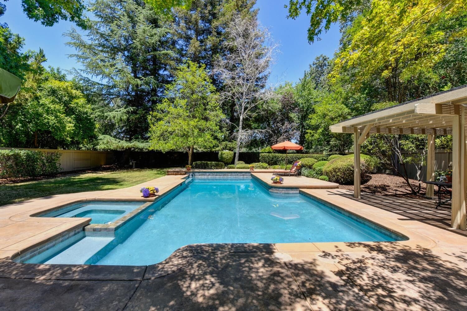 Property Photo:  11229 Greenstone Place  CA 95670 