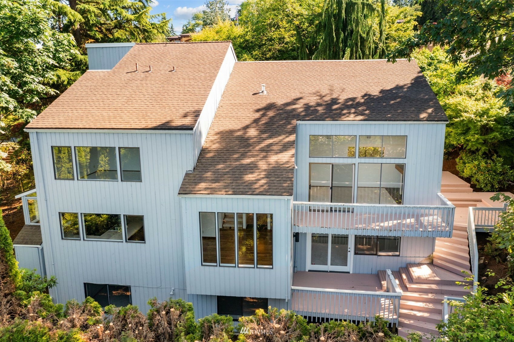 9910 NE 34th Street  Bellevue WA 98004 photo