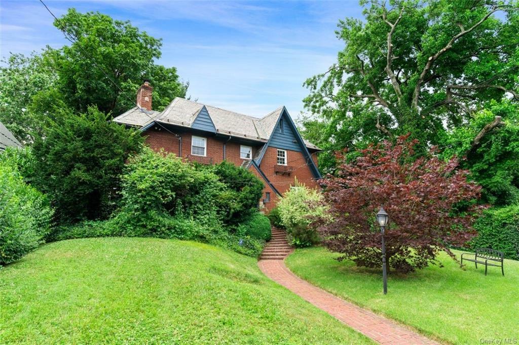 Property Photo: 106 Undercliff Street NY 10705